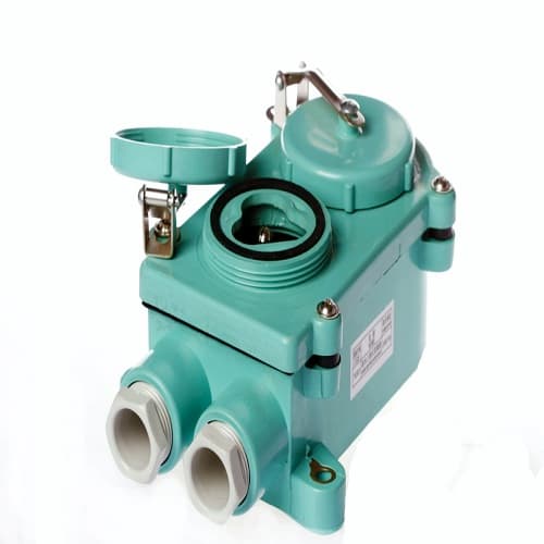 RECEPTACLE TWIN WATERTIGHT, 3PIN W/SWITCH SYNTHETIC RESIN